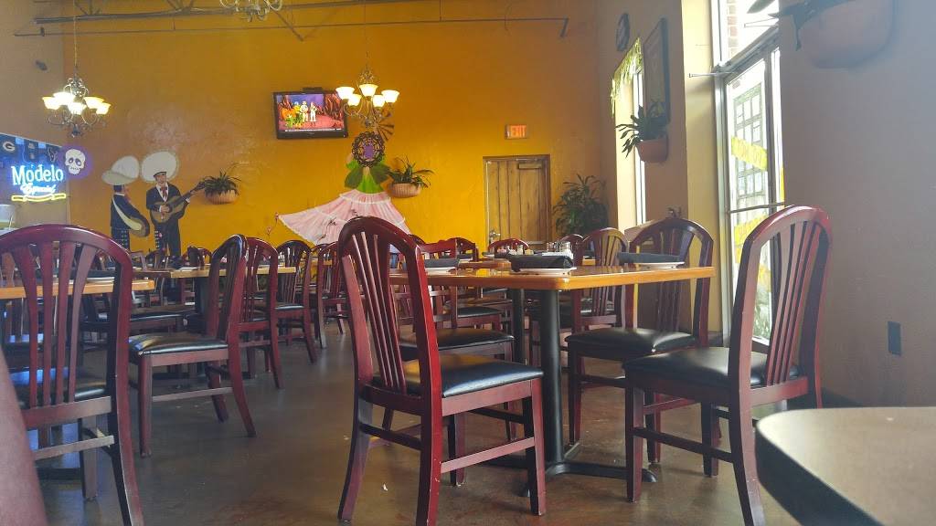 Cilantros Mexican Grill | restaurant | 12501 Canyon Falls Boulevard, Willis, TX 77318, USA | 9368566200 OR +1 936-856-6200