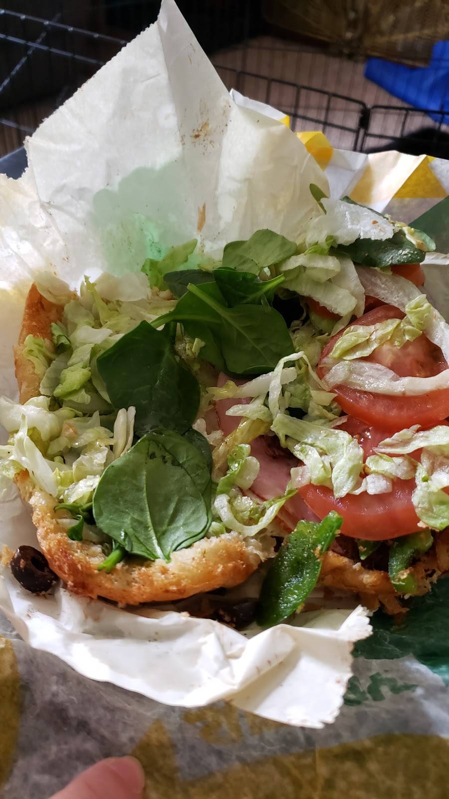 Subway | meal takeaway | 166 Oak Tree Park Dr Suite G, Sunset, LA 70584, USA | 3373666643 OR +1 337-366-6643