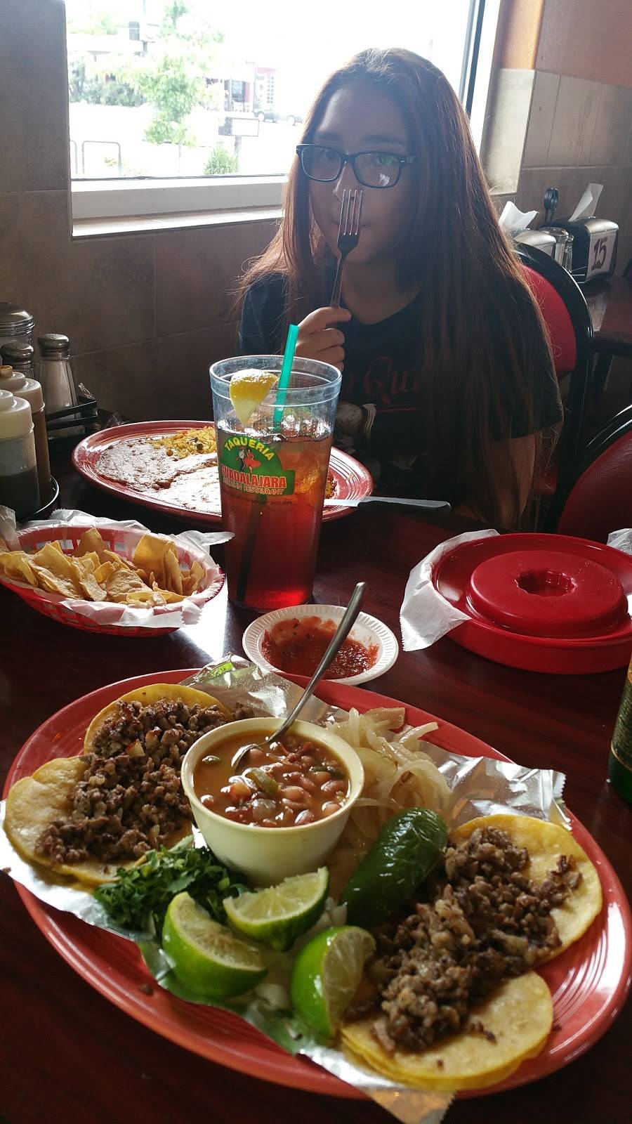 Taqueria Guadalajara | restaurant | 1616 SW Military Dr, San Antonio, TX 78221, USA | 2102679216 OR +1 210-267-9216