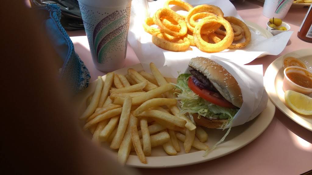 Golden Ox Burgers | restaurant | 10903 Valley Mall, El Monte, CA 91731, USA | 6264430039 OR +1 626-443-0039