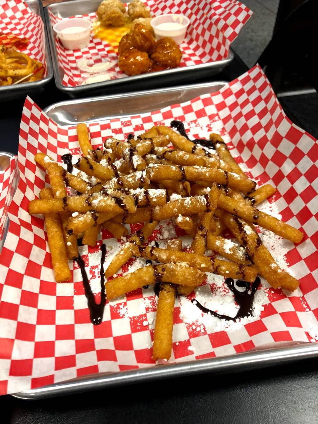 Burger Pop SA | restaurant | 9055 Marbach Rd suite 103, San Antonio, TX 78245, USA | 2105602993 OR +1 210-560-2993