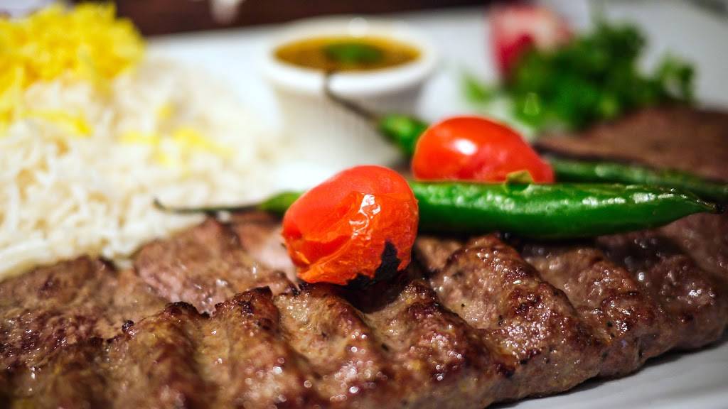 Restaurant Yas | restaurant | 5563 Chemin Upper Lachine, Montréal, QC H4A 2A7, Canada | 5144830303 OR +1 514-483-0303