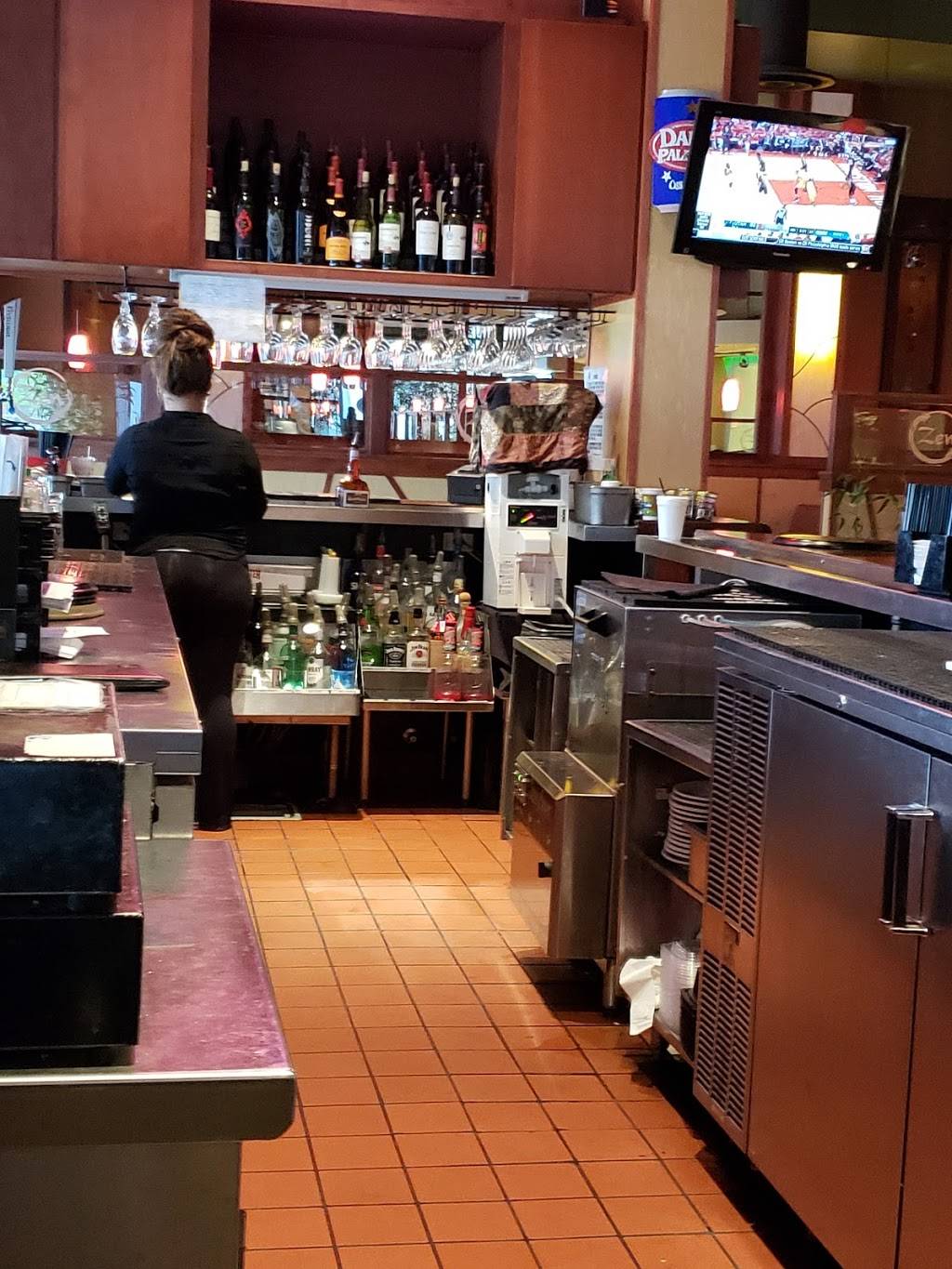 Zen Asian Sushi Bar & Grill | restaurant | 8354 Northfield Blvd, Denver, CO 80238, USA | 3033714644 OR +1 303-371-4644