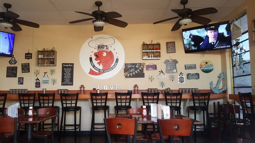 Rios Chicken & Fish | restaurant | 2349 Lakeland Dr, Dallas, TX 75228, USA | 4699178780 OR +1 469-917-8780