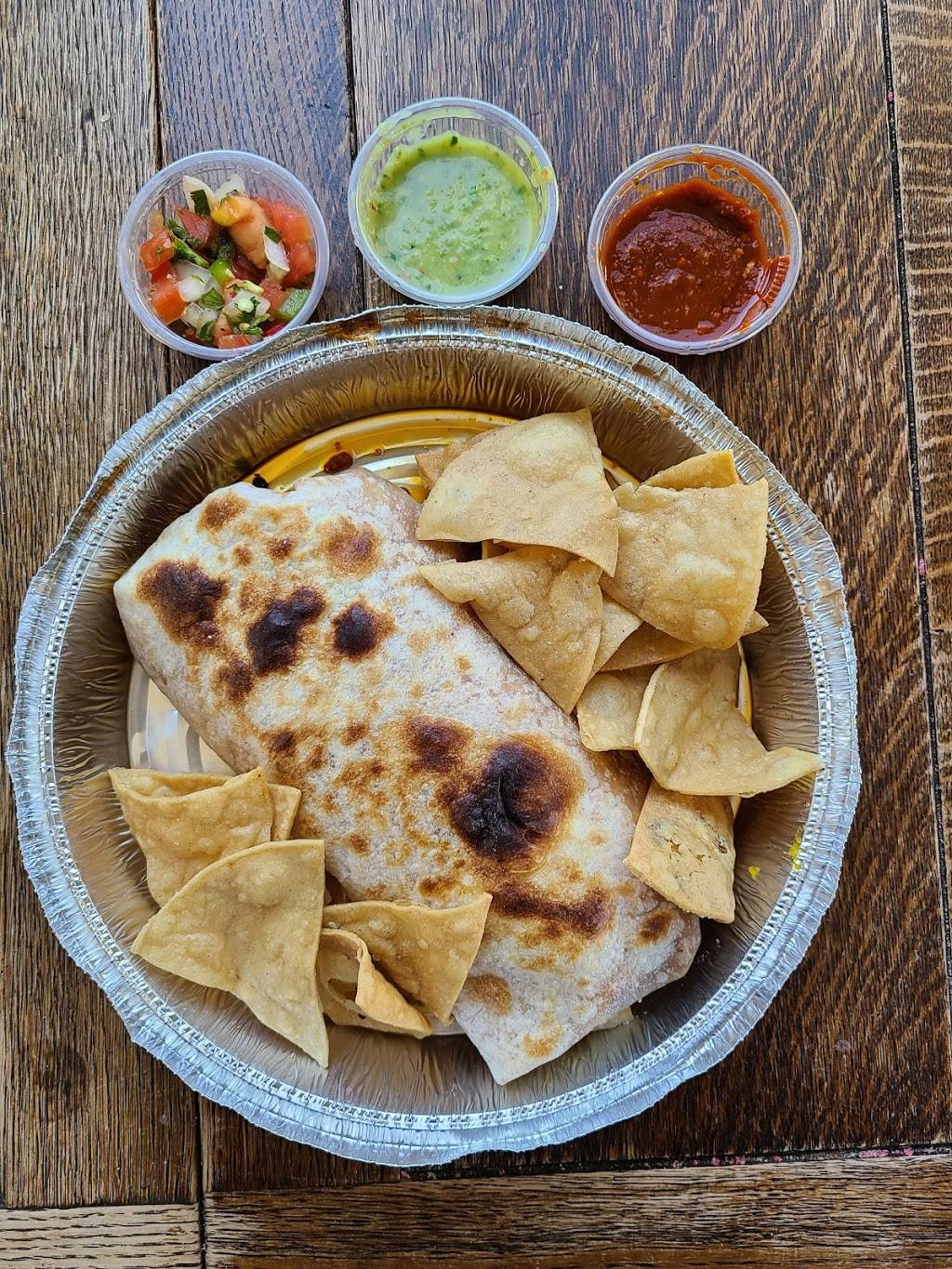 El Tapatio | restaurant | 914 Guadalupe St, Guadalupe, CA 93434, USA | 8053432850 OR +1 805-343-2850