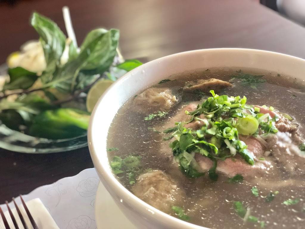 Pho Le | restaurant | 1301 San Pablo Ave, Berkeley, CA 94702, USA | 5105588367 OR +1 510-558-8367