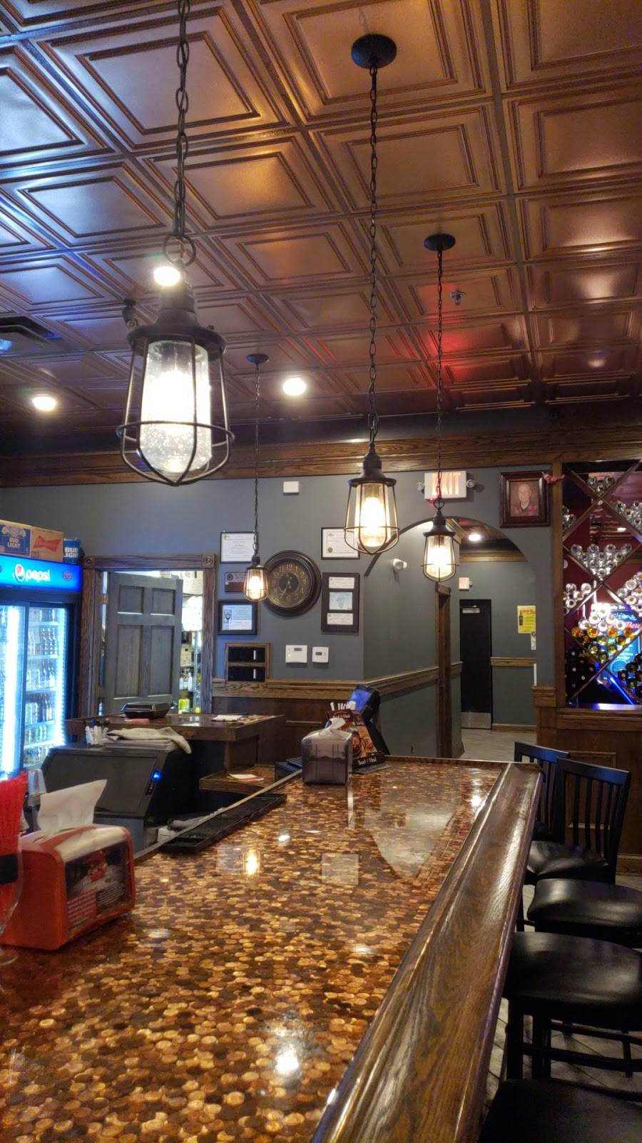 Lucky Bernies Huntley | restaurant | 9810 IL-47, Huntley, IL 60142, USA | 2248587323 OR +1 224-858-7323