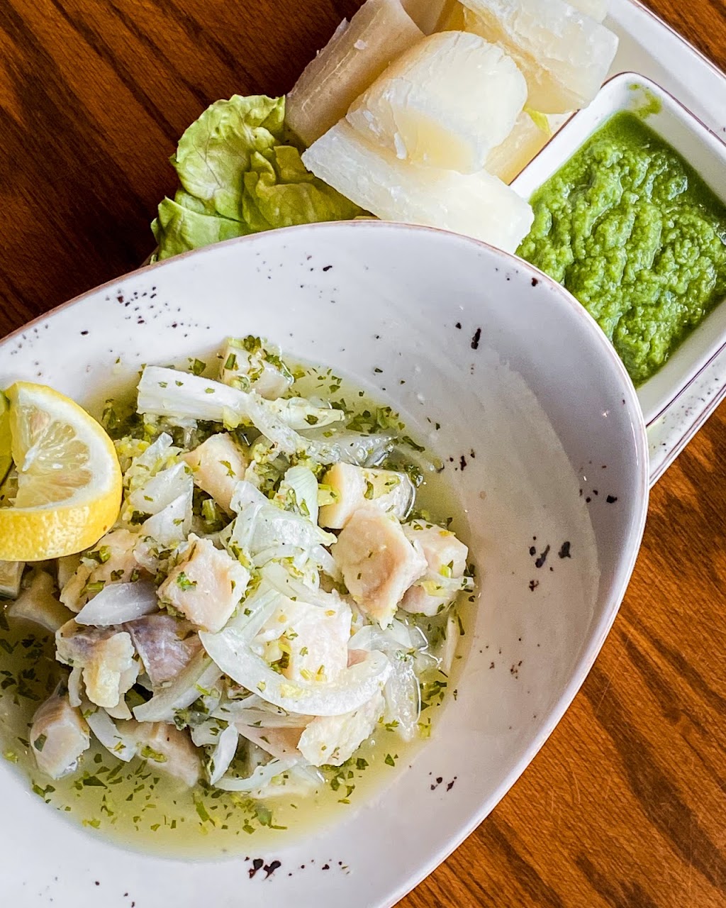 La Curva Tex-Mex Bar & Grill | restaurant | 15107 Sweitzer Ln, Laurel, MD 20707, USA | 2407865356 OR +1 240-786-5356