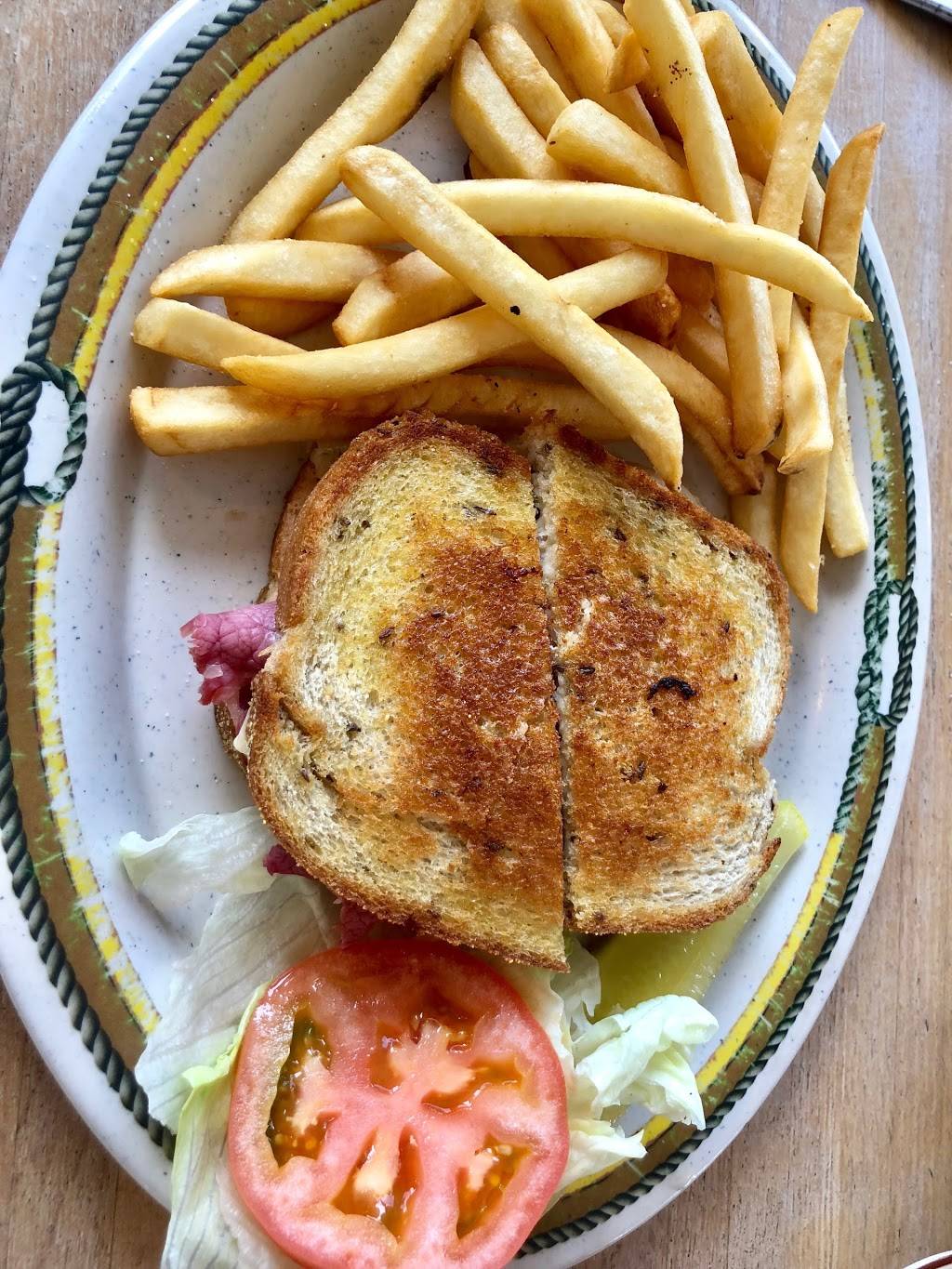 Three Points Restaurant | restaurant | 9470 S Sasabe Hwy, Tucson, AZ 85735, USA | 5204901638 OR +1 520-490-1638