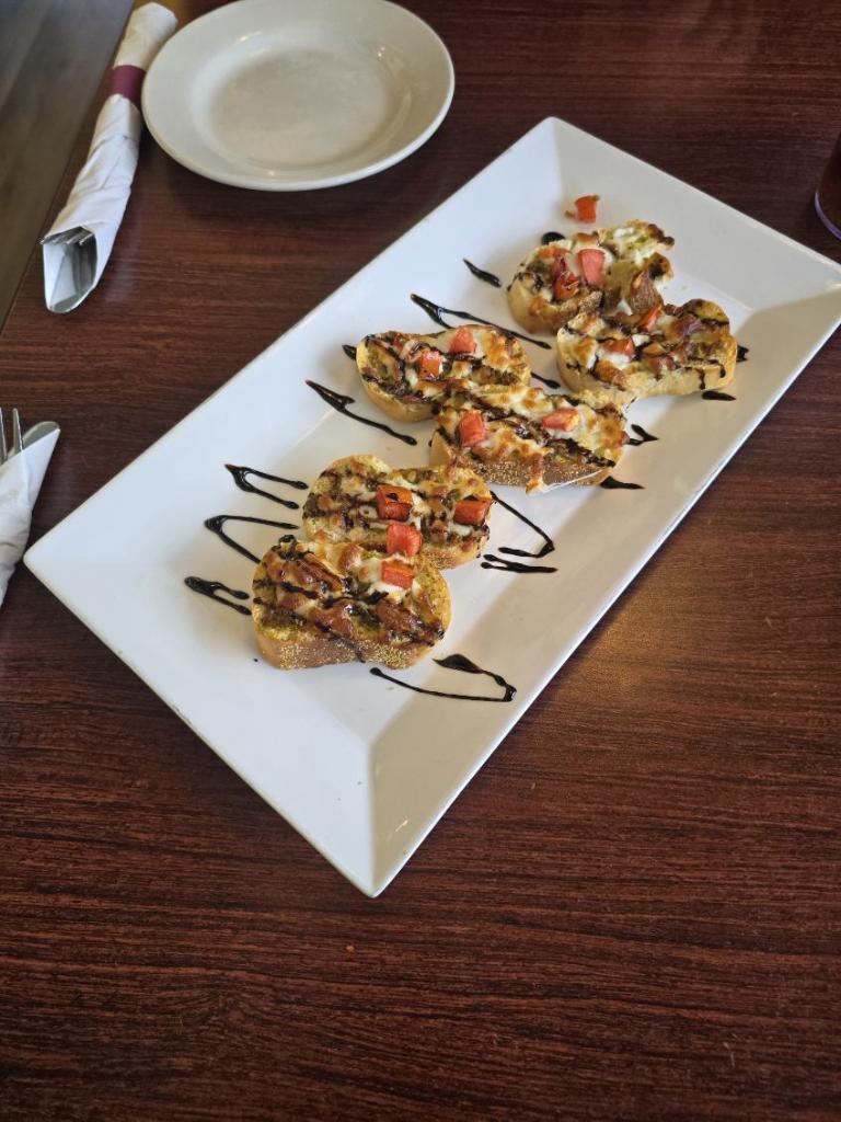 Bianca’s Grill & Vineyard | restaurant | 410 S Ankeny Blvd, Ankeny, IA 50023, USA | 5153044376 OR +1 515-304-4376