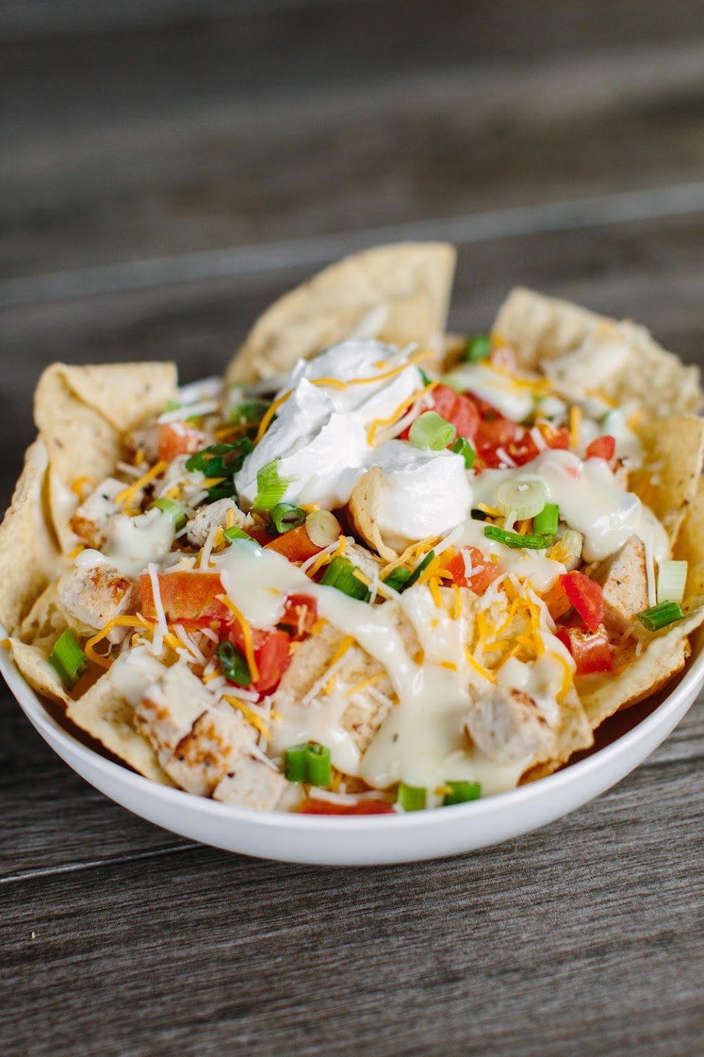 Petros Chili & Chips - Bristol | restaurant | 940 Volunteer Pkwy, Bristol, TN 37620, USA | 4232170067 OR +1 423-217-0067