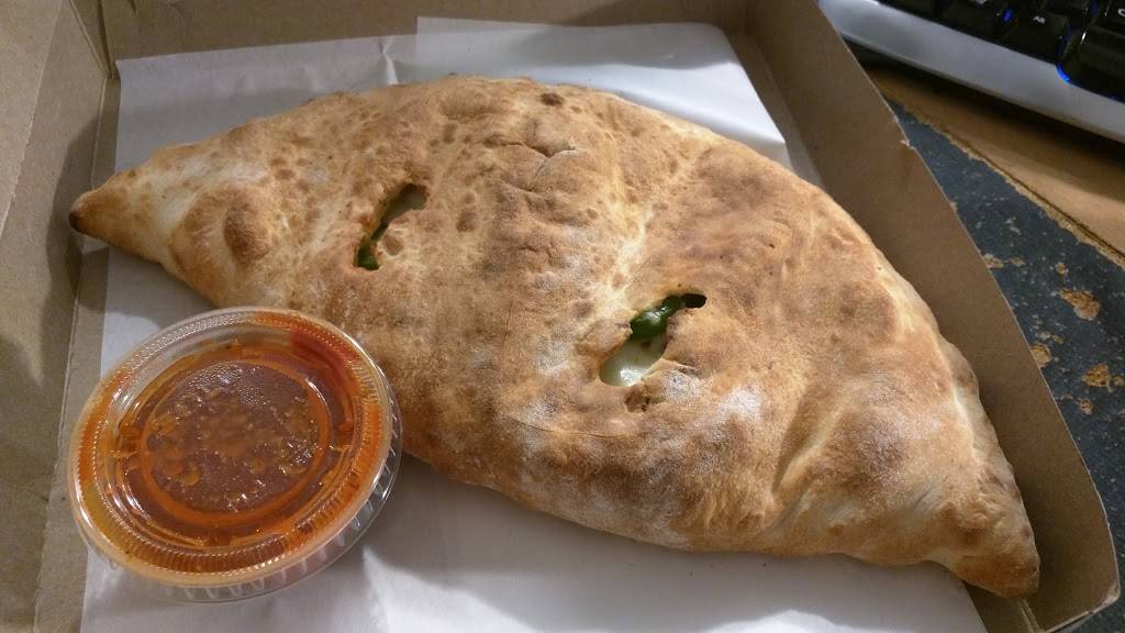 Ameci Pizza & Pasta | meal delivery | 2780 Tapo Canyon Rd # B3, Simi Valley, CA 93063, USA | 8055819770 OR +1 805-581-9770