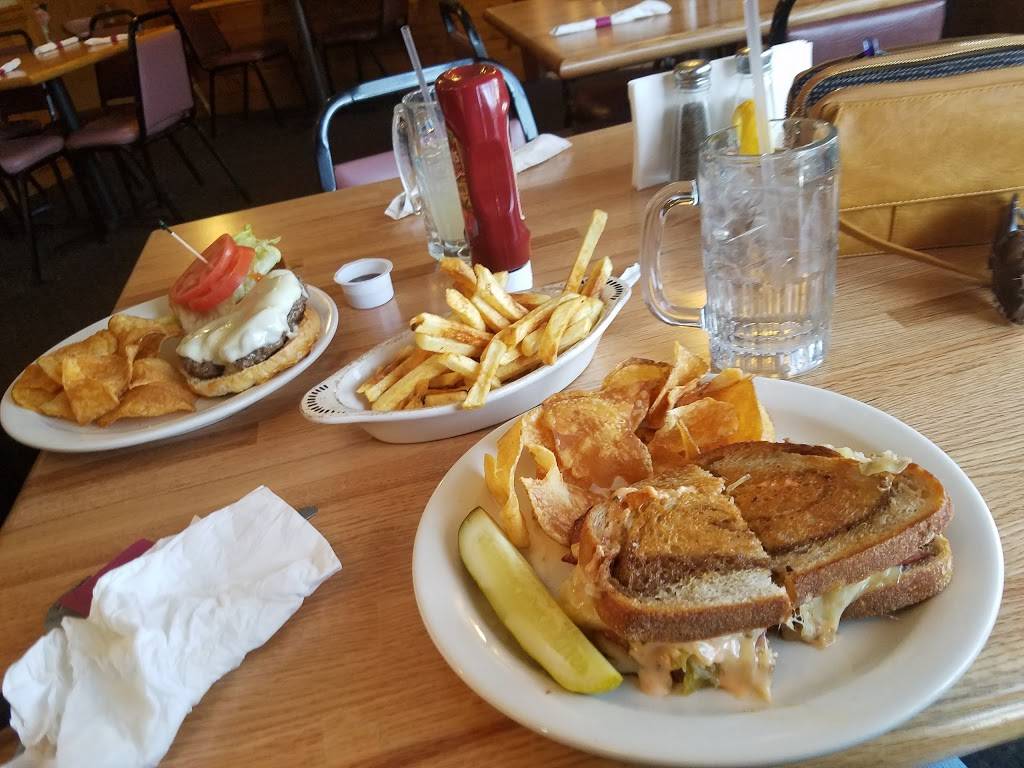 Main Street Pub | restaurant | 505 Main St, Bally, PA 19503, USA | 6108457690 OR +1 610-845-7690