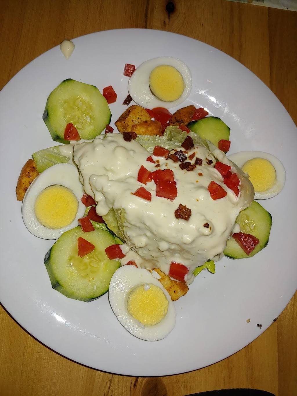 Traders 2 | restaurant | 2340 Periwinkle Way, Sanibel, FL 33957, USA | 2395588919 OR +1 239-558-8919