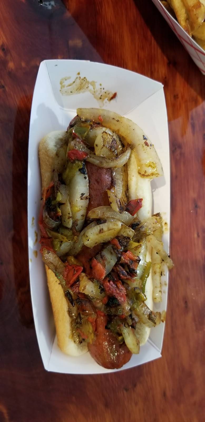 Famous Uncle Al’s Taphouse | restaurant | 918 Mediterranean Ave, Virginia Beach, VA 23451, USA | 7575007935 OR +1 757-500-7935