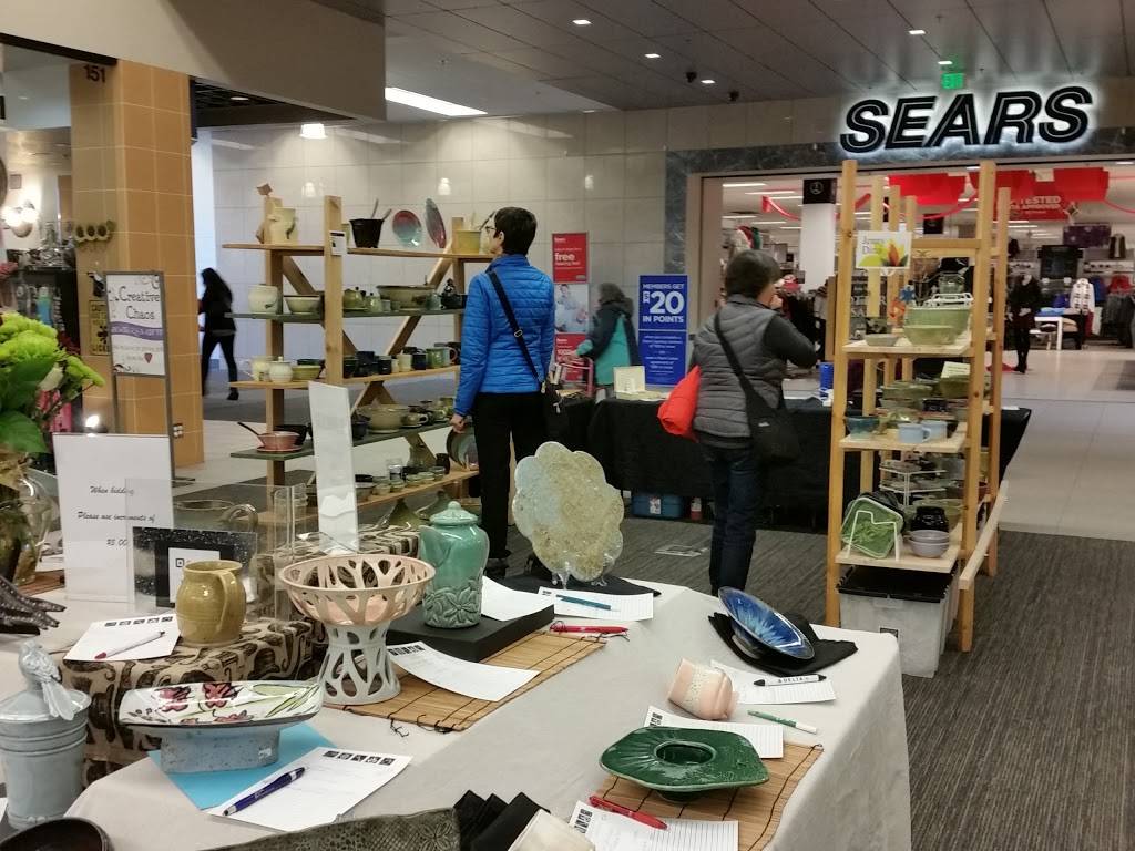 Midtown Mall | shopping mall | 600 E Northern Lights Blvd, Anchorage, AK 99503, USA | 9072646695 OR +1 907-264-6695