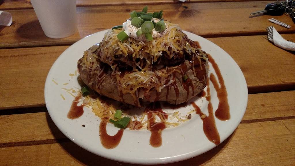 Backyard BBQ | restaurant | 1695 Morgans Point Rd, Belton, TX 76513, USA | 2547809889 OR +1 254-780-9889