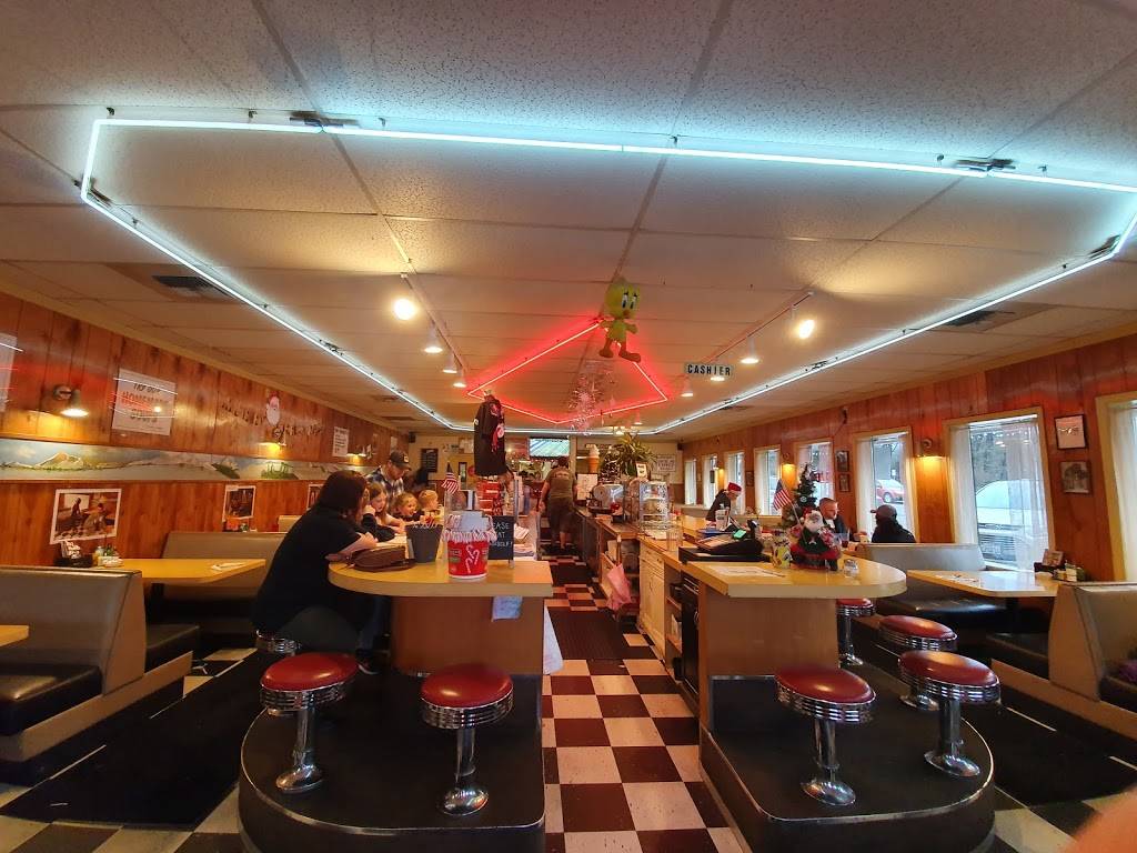 Twedes Cafe | cafe | 137 W North Bend Way, North Bend, WA 98045, USA | 4258315511 OR +1 425-831-5511