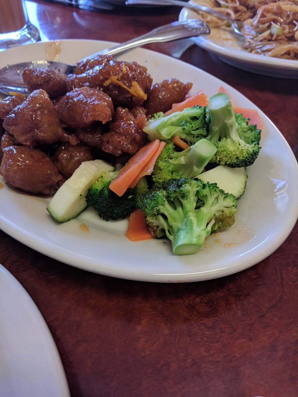 Las Thai Cuisine | restaurant | 1495 North Hayden Road, Scottsdale, AZ 85257, USA | 4809900388 OR +1 480-990-0388