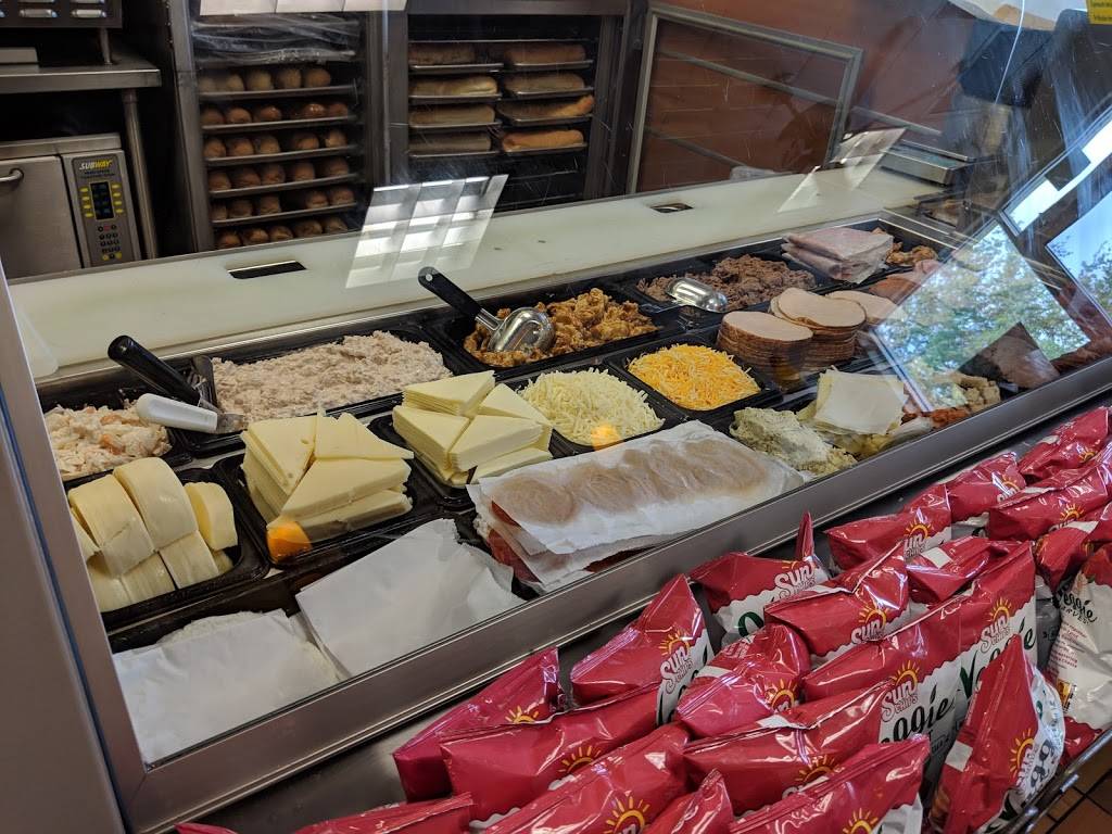 Subway Restaurants | restaurant | 801 E 8th Ave, Hialeah, FL 33010, USA | 3058882001 OR +1 305-888-2001