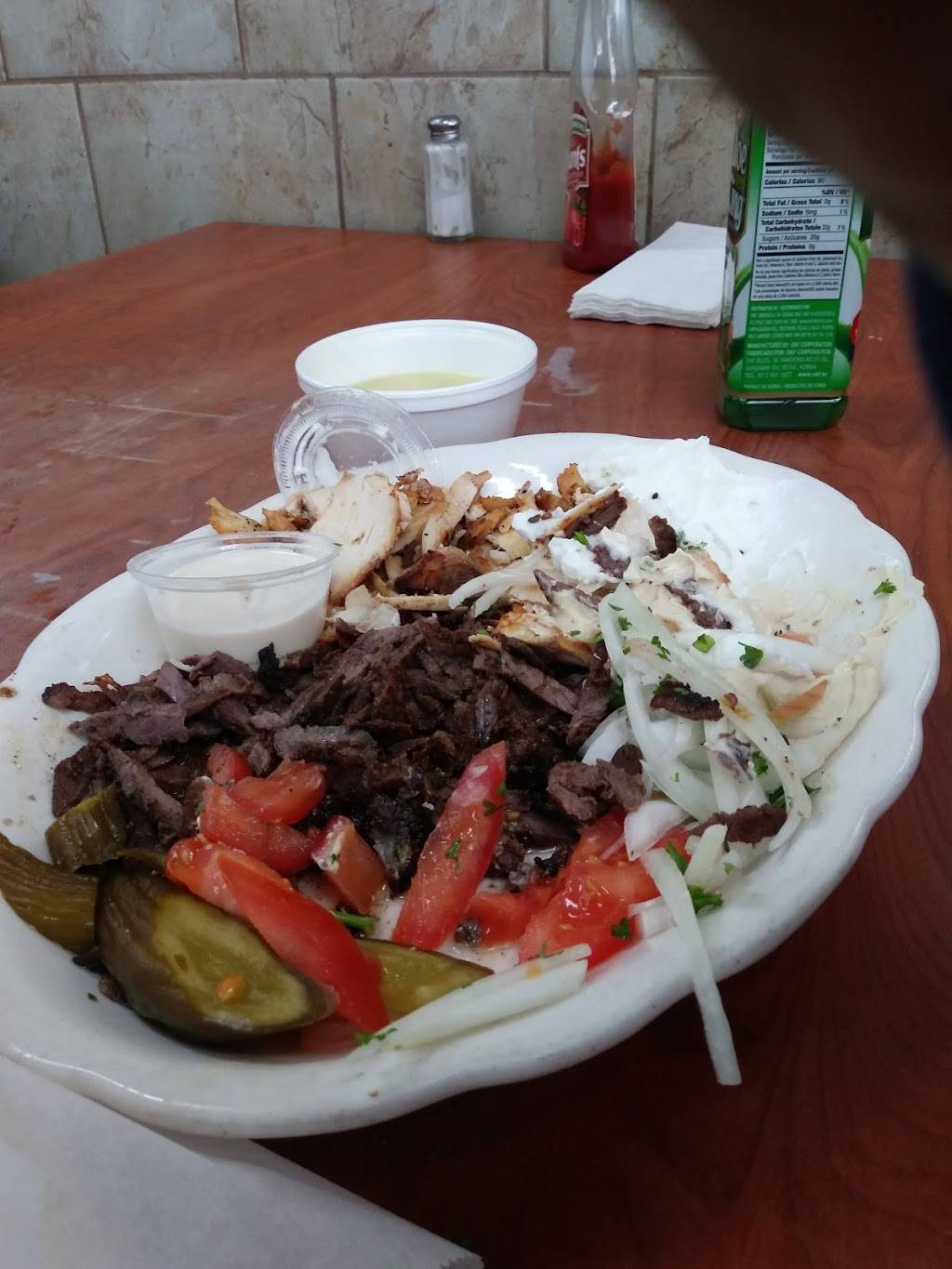 Golden Chicken | restaurant | 13126 W Warren Ave, Dearborn, MI 48126, USA | 3135814477 OR +1 313-581-4477