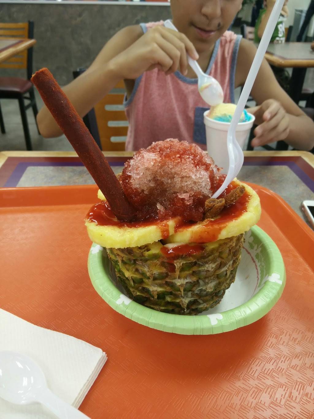 California Oyster Bar | restaurant | 6535 Central Ave NW, Albuquerque, NM 87105, USA | 5058363333 OR +1 505-836-3333