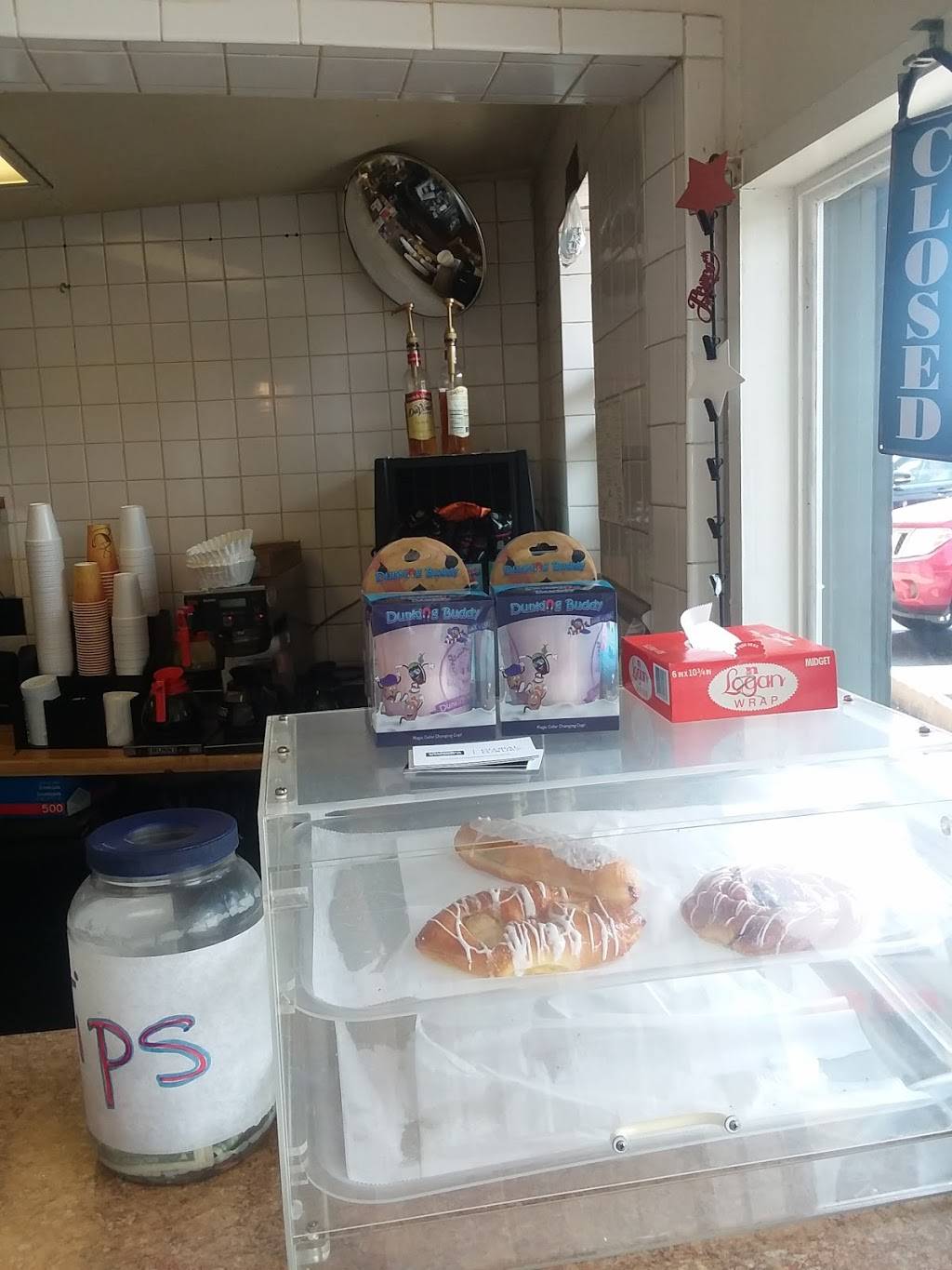 Dougies Stand By | cafe | 604 N Main St, Port Chester, NY 10573, USA | 9149390022 OR +1 914-939-0022