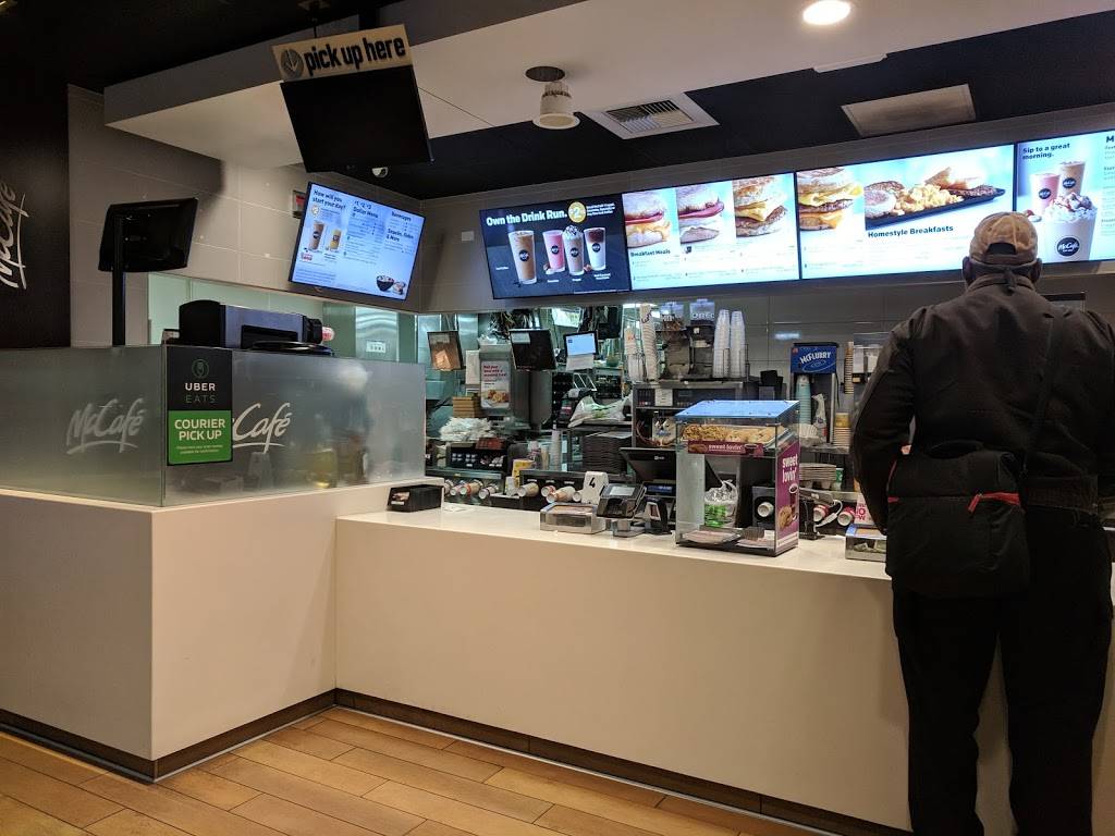 McDonalds | cafe | 381 S Airport Blvd, South San Francisco, CA 94080, USA | 6508716018 OR +1 650-871-6018