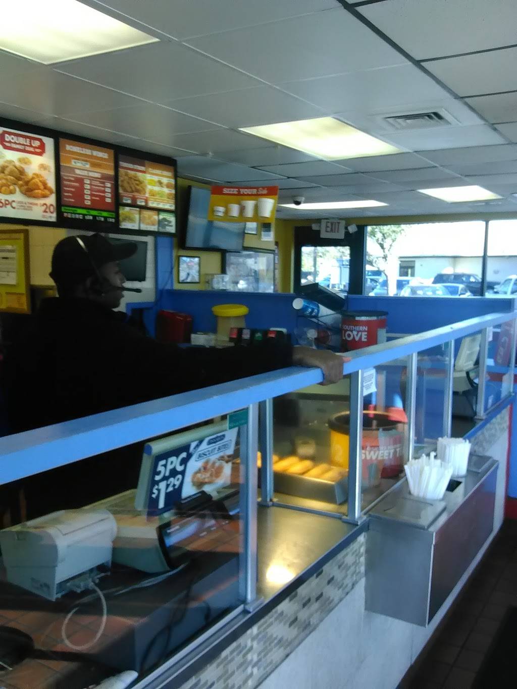Churchs Chicken | restaurant | 2308 E Princess Anne Rd, Norfolk, VA 23504, USA | 7576261765 OR +1 757-626-1765
