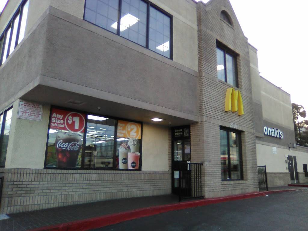 McDonalds | cafe | 2750 Geneva Ave, Daly City, CA 94014, USA | 4154671666 OR +1 415-467-1666