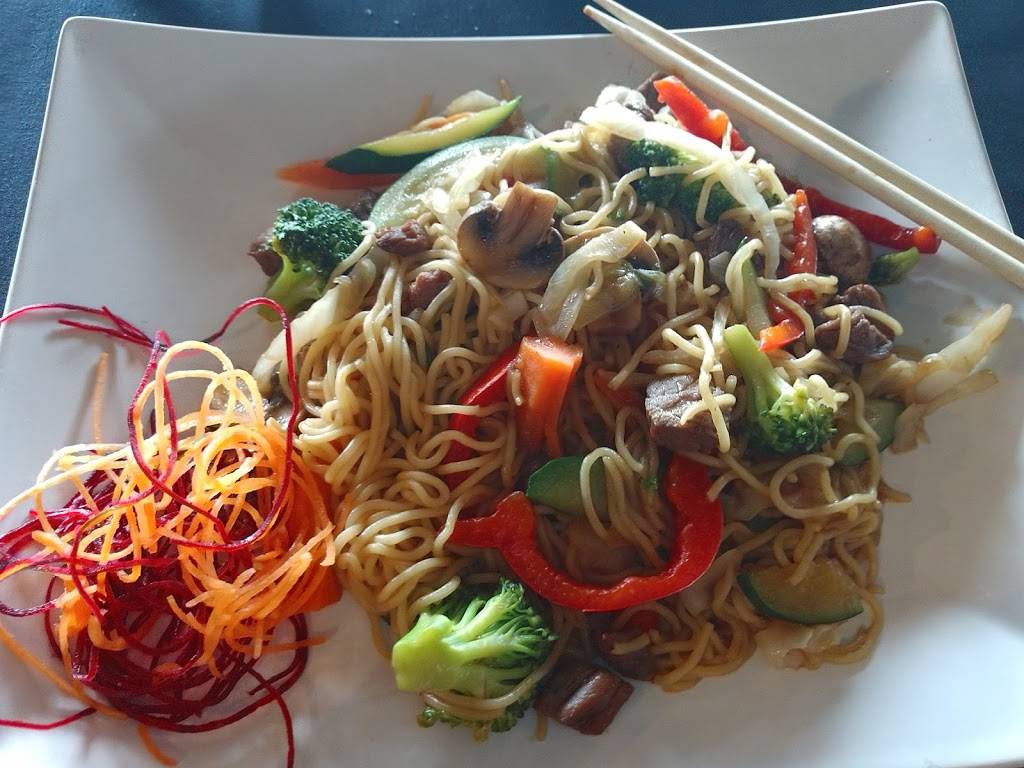 Yummi Japanese Restaurant | restaurant | 300 W Bitters Rd #185, San Antonio, TX 78216, USA | 2104032113 OR +1 210-403-2113