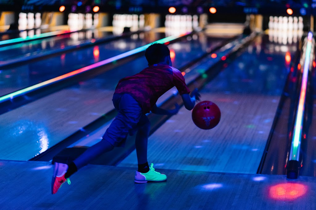 Adel Family Fun Center | restaurant | 1526 Greene St, Adel, IA 50003, USA | 5159933350 OR +1 515-993-3350