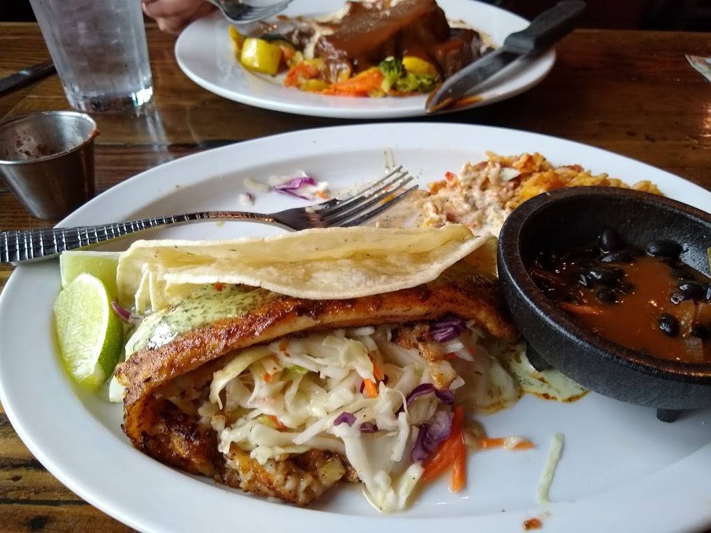 Sharkeys Casino | restaurant | 1440 US-395, Gardnerville, NV 89410, USA | 7757823133 OR +1 775-782-3133