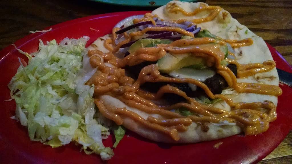 Hooley House Sports Pub & Grille | restaurant | 10310 Cascade Crossing, Brooklyn, OH 44144, USA | 2163627700 OR +1 216-362-7700