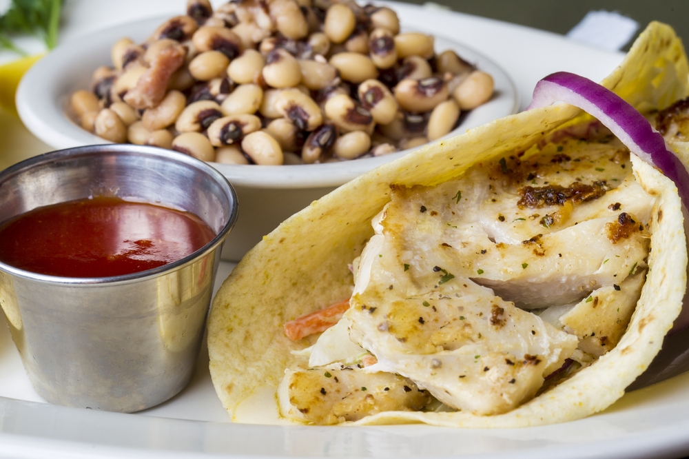 Daves Oyster Bar and Grill | restaurant | 4699 Gulf Breeze Pkwy, Gulf Breeze, FL 32563, USA | 8509341789 OR +1 850-934-1789