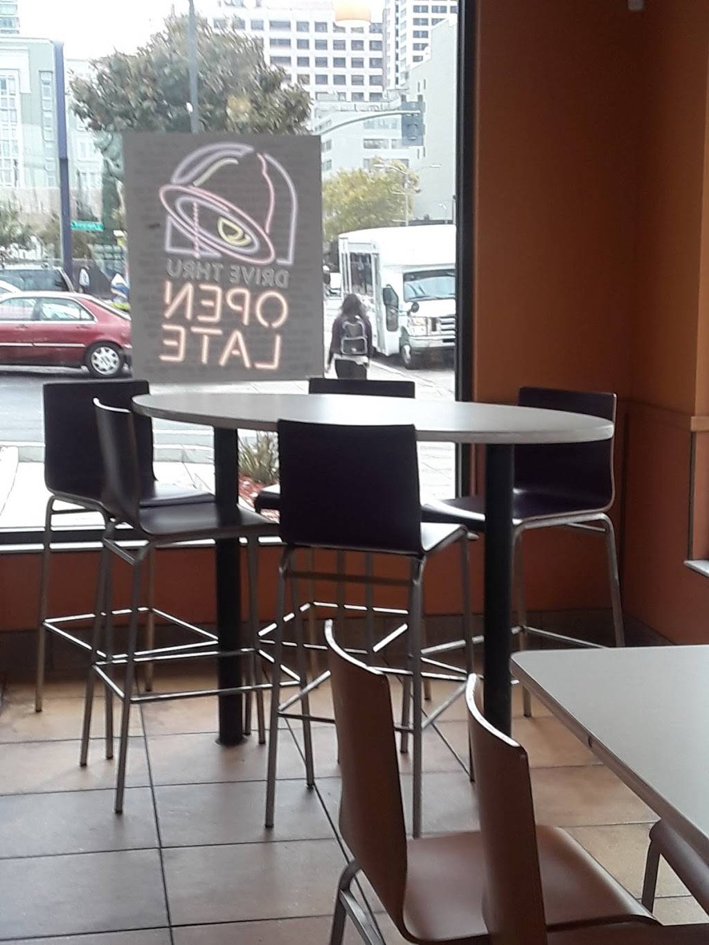 Taco Bell | meal takeaway | 2255 Telegraph Ave, Oakland, CA 94612, USA | 5108440764 OR +1 510-844-0764