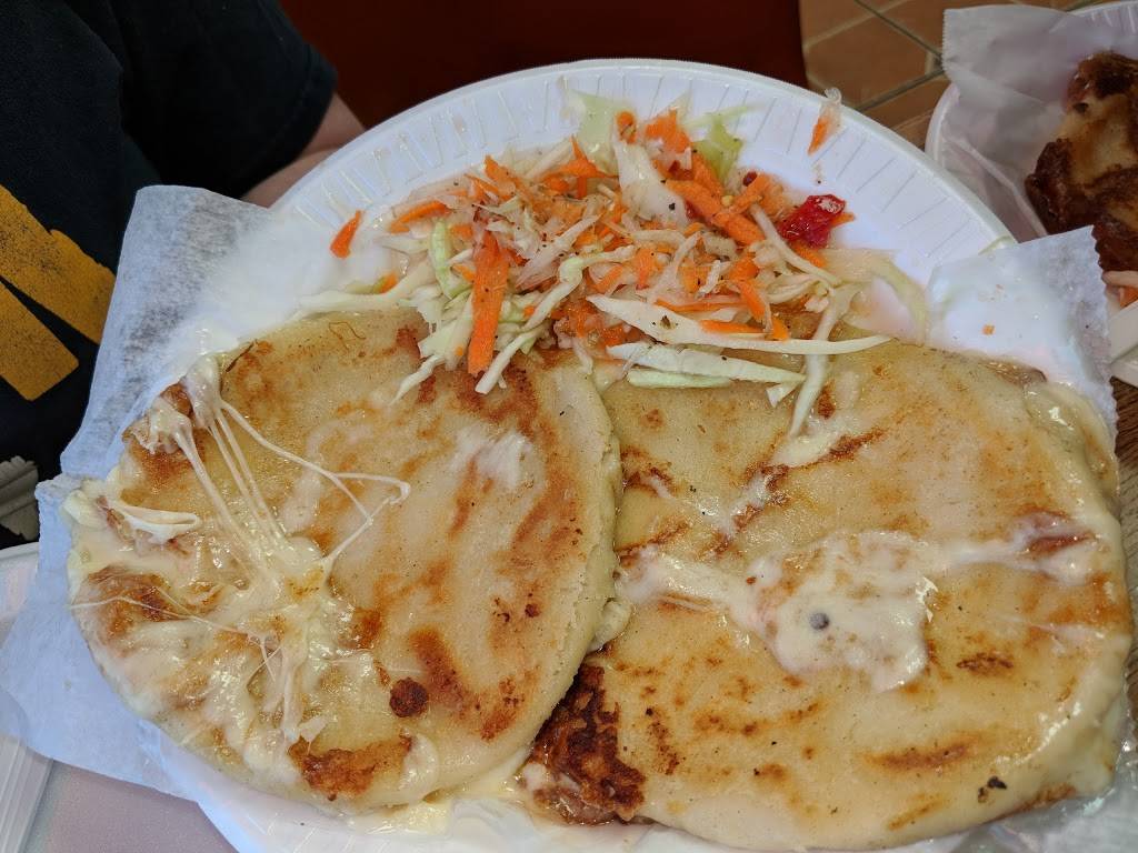 Vickys Casa del Sabor | restaurant | 771 Wellwood Ave, Lindenhurst, NY 11757, USA | 6312255040 OR +1 631-225-5040