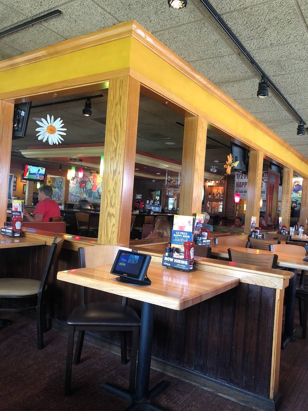 Applebees Grill + Bar | restaurant | 7396 Bell Creek Rd, Mechanicsville, VA 23111, USA | 8045599223 OR +1 804-559-9223