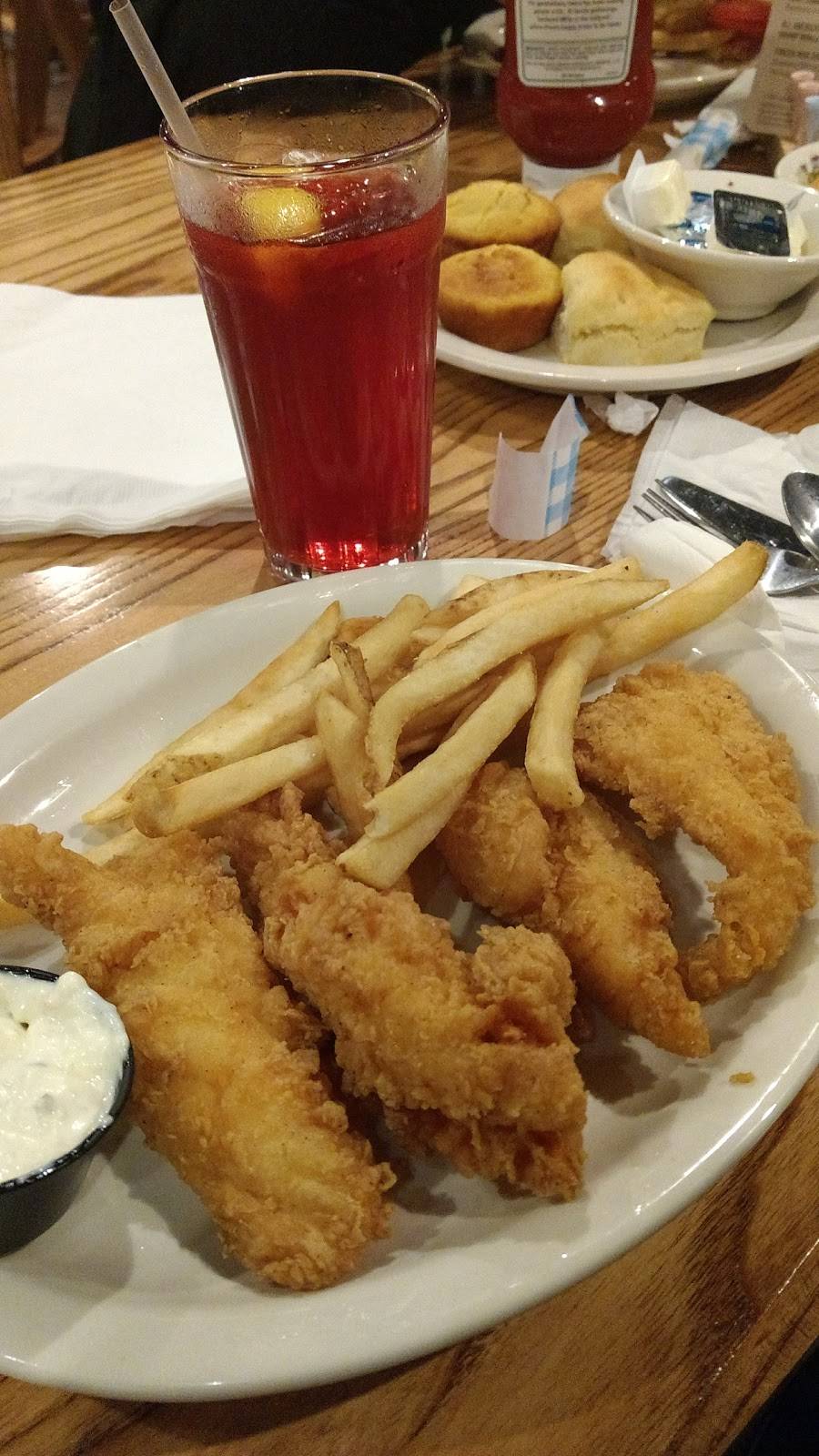 Cracker Barrel Old Country Store | restaurant | W176N9778 Rivercrest Dr, Germantown, WI 53022, USA | 2622534188 OR +1 262-253-4188