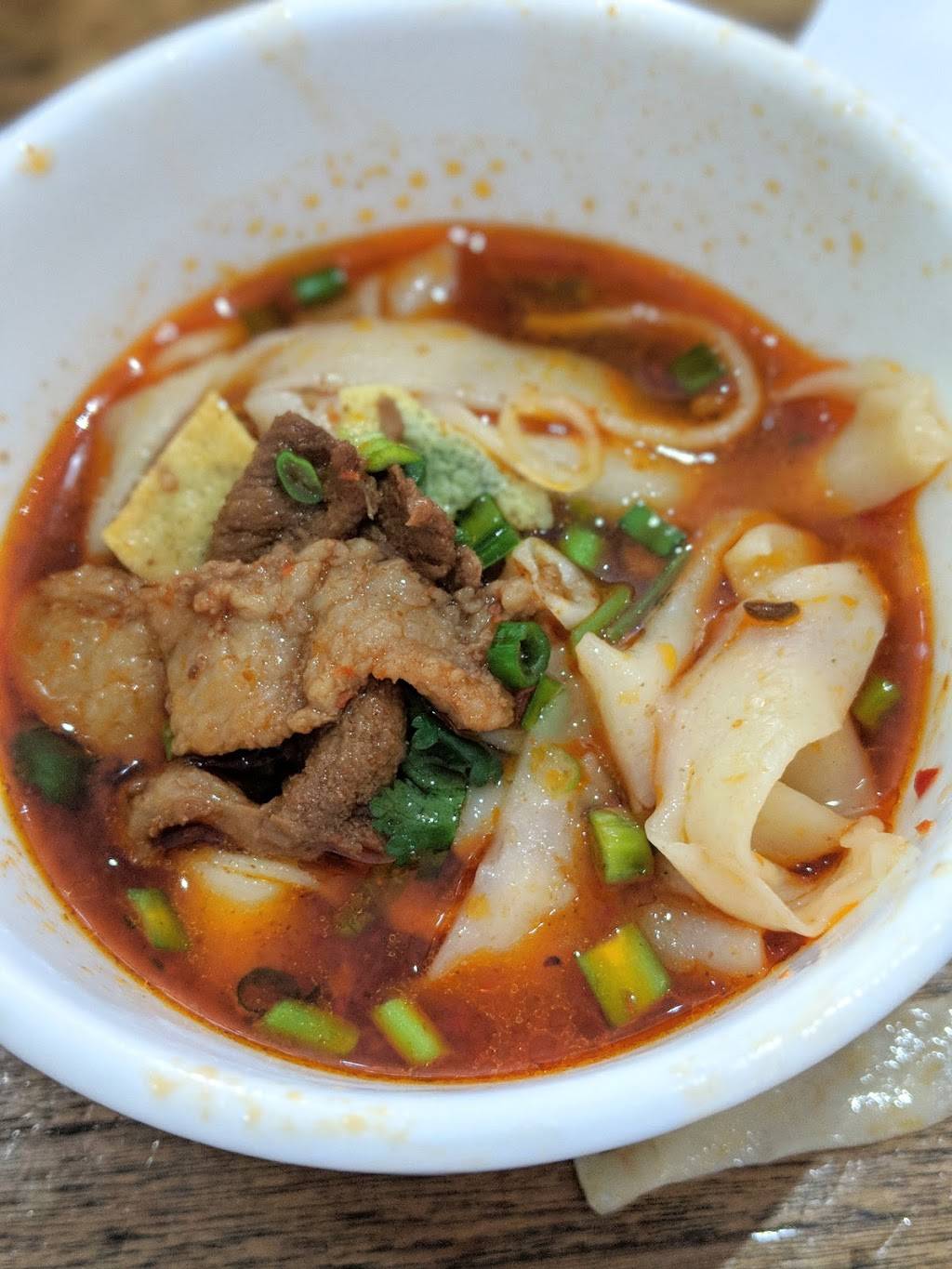 QQ Noodle | restaurant | 10889 S Blaney Ave, Cupertino, CA 95014, USA | 4082535858 OR +1 408-253-5858