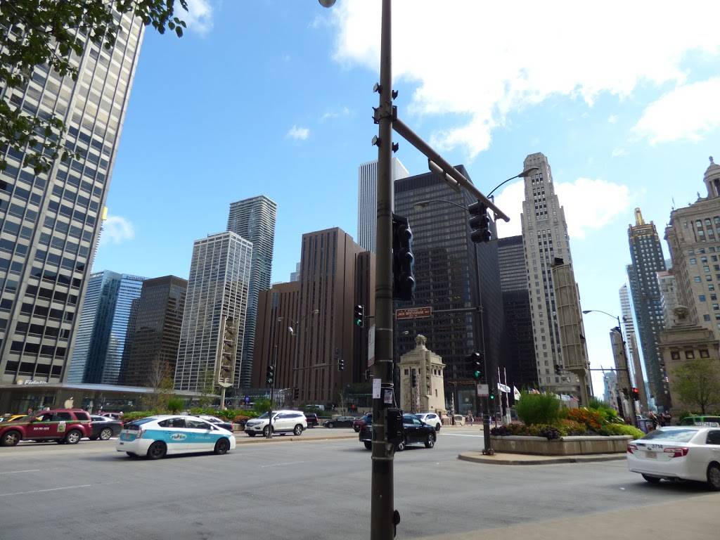 湘里乡亲 | restaurant | 2351 S Wentworth Ave, Chicago, IL 60616, USA | 3128421818 OR +1 312-842-1818