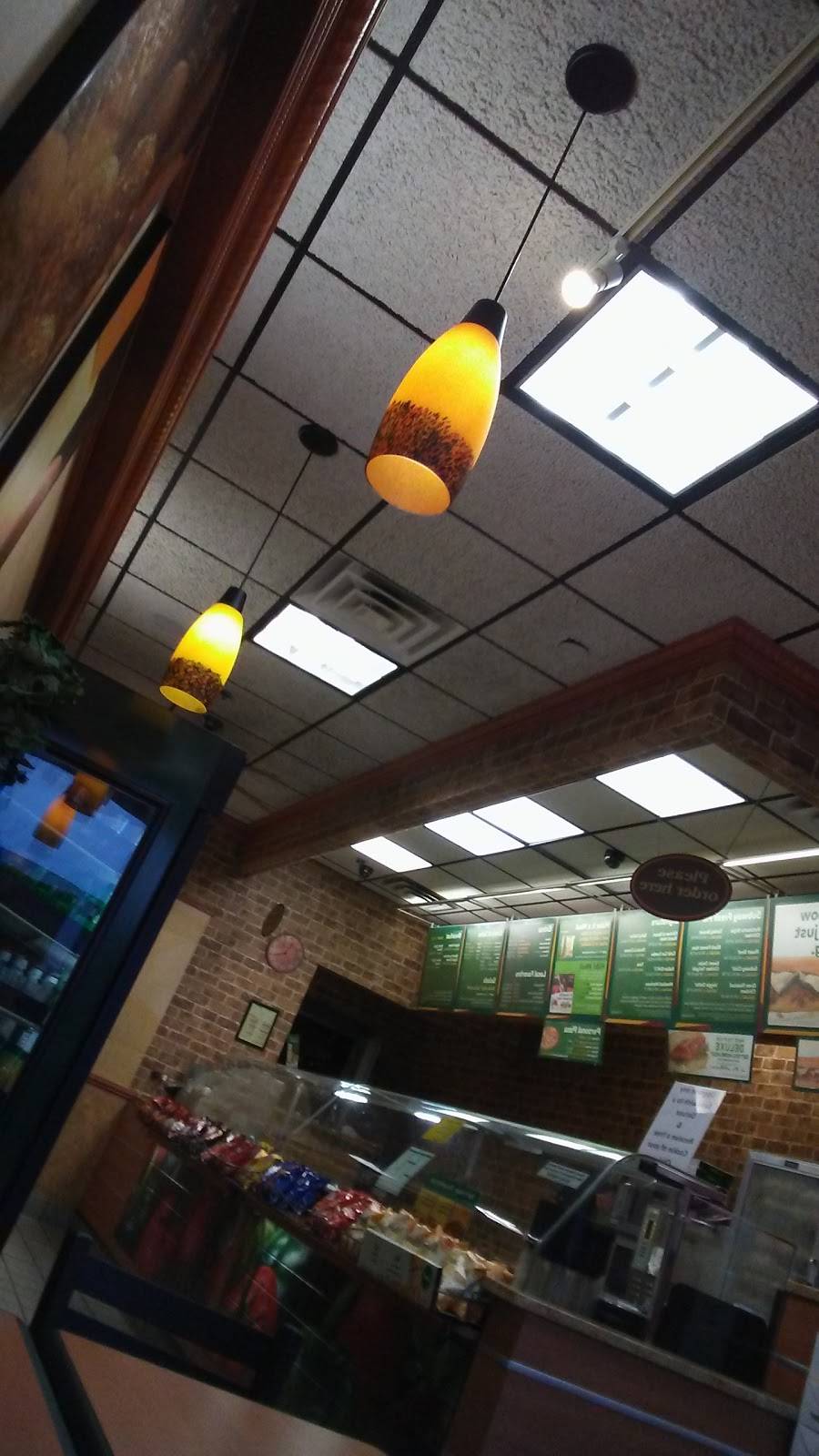 Subway Restaurants | restaurant | 12258 S Pulaski Rd, Alsip, IL 60803, USA | 7083855944 OR +1 708-385-5944
