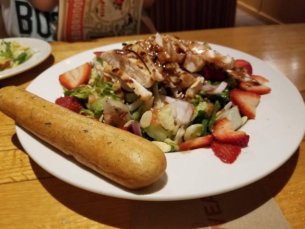 Applebees Grill + Bar | restaurant | 4890 Okeechobee Rd, Fort Pierce, FL 34947, USA | 7724601444 OR +1 772-460-1444