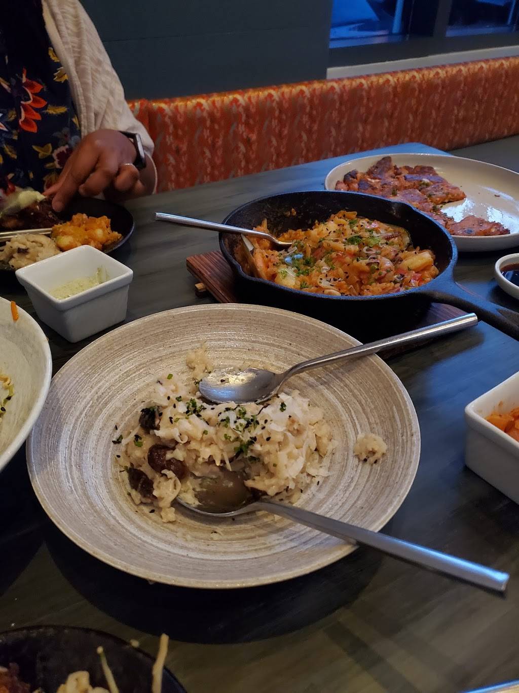 Monkey 68 Kitchen And Bar | restaurant | 160 N Main St, Alpharetta, GA 30009, USA | 4702234105 OR +1 470-223-4105