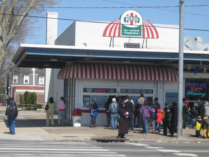 Ritas Italian Ice & Frozen Custard | restaurant | 1901 W Oregon Ave, Philadelphia, PA 19145, USA | 2154670102 OR +1 215-467-0102