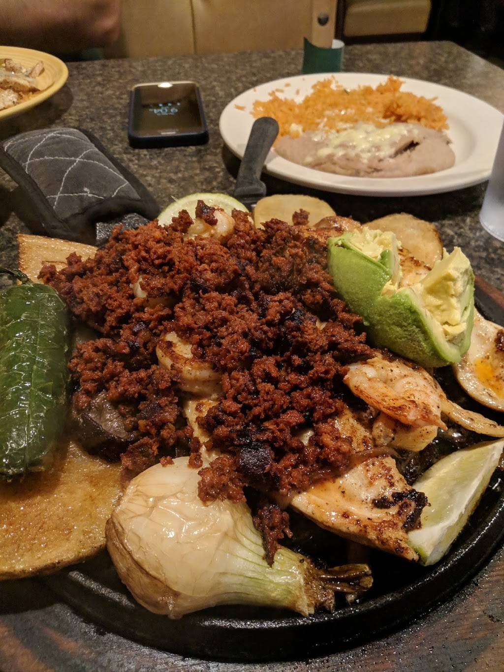 Garcias | restaurant | 698 S Water Ave, Gallatin, TN 37066, USA | 6152305650 OR +1 615-230-5650