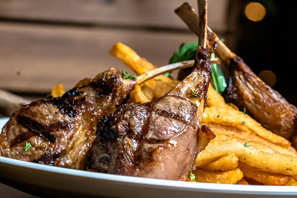 Ela Taverna Astoria | restaurant | 26-19 23rd Ave, Astoria, NY 11105, USA | 7182556236 OR +1 718-255-6236