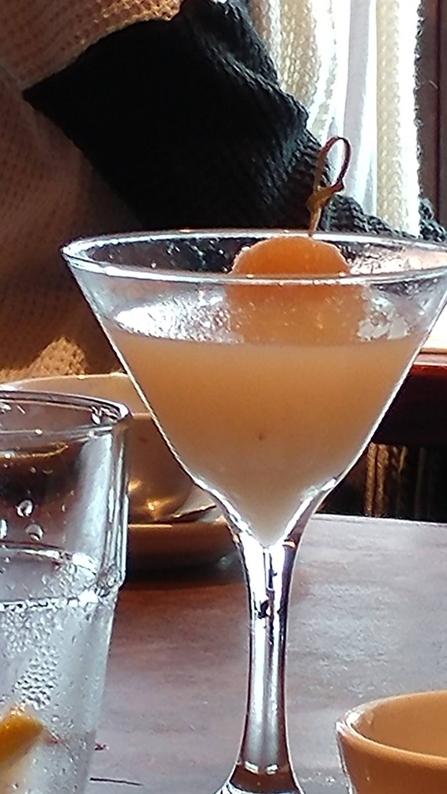 Buddha Ruksa | restaurant | 3520 SW Genesee St, Seattle, WA 98126, USA | 2069377676 OR +1 206-937-7676