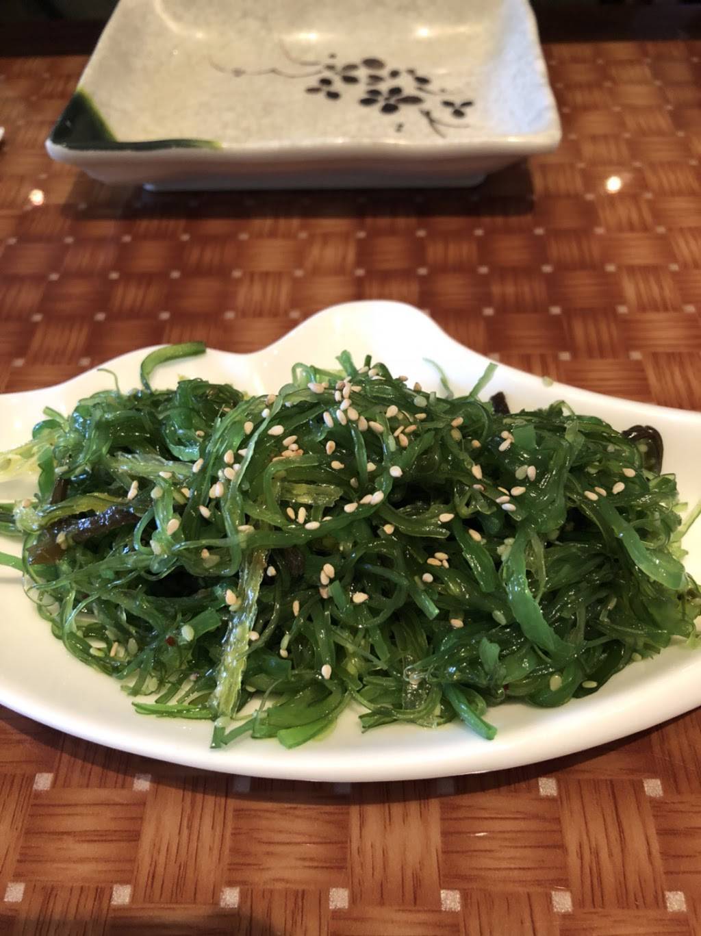 Yiku Sushi | restaurant | 818 Muddy Branch Rd, Gaithersburg, MD 20878, USA | 3019906688 OR +1 301-990-6688