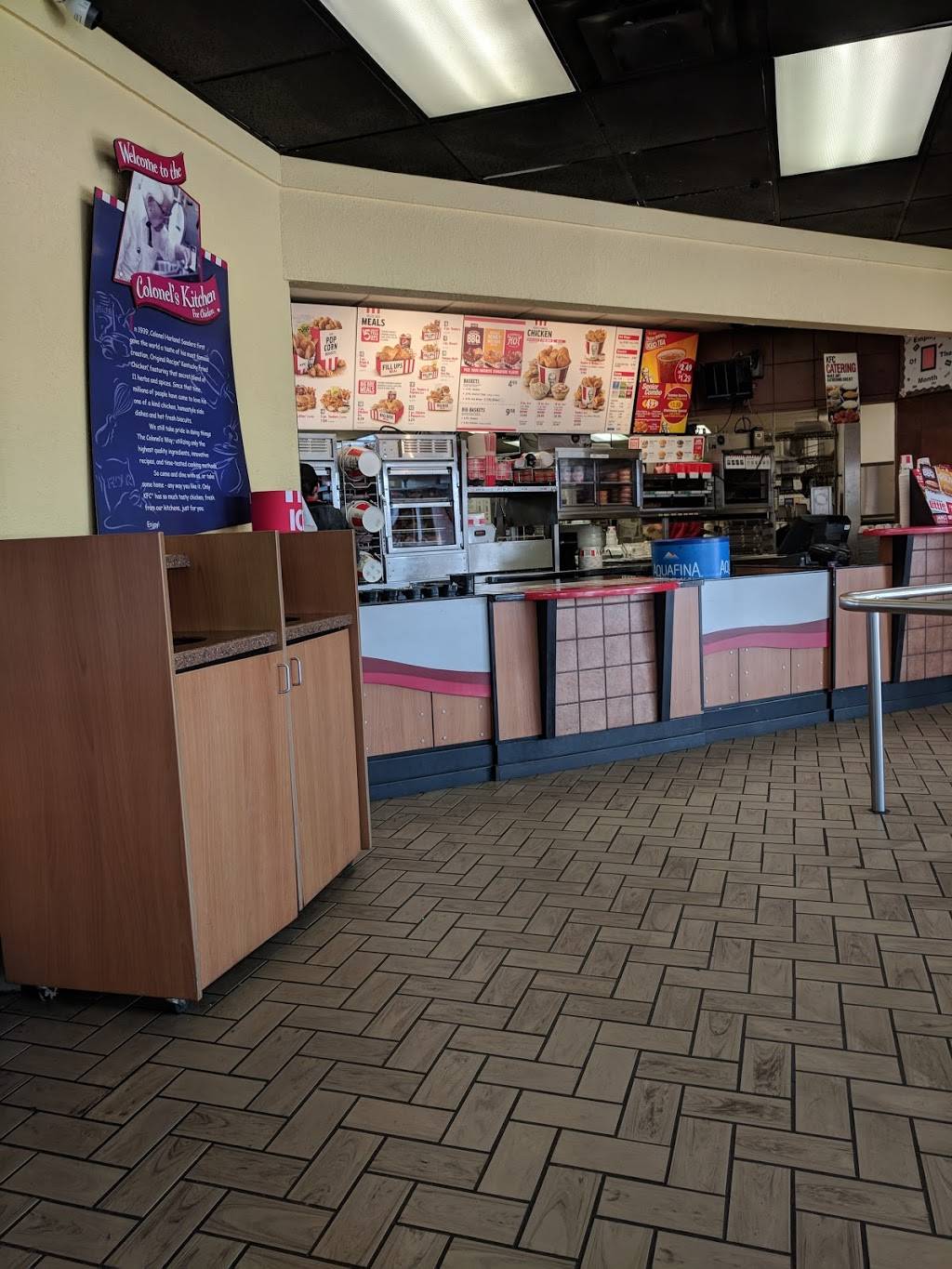 KFC | restaurant | 1900 12th Ave NE, Hickory, NC 28601, USA | 8283281270 OR +1 828-328-1270